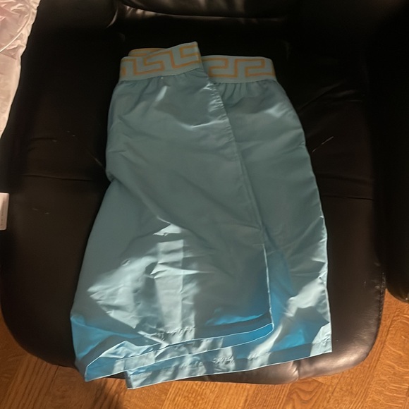 Versace Greca Key swim shorts - Picture 7 of 7